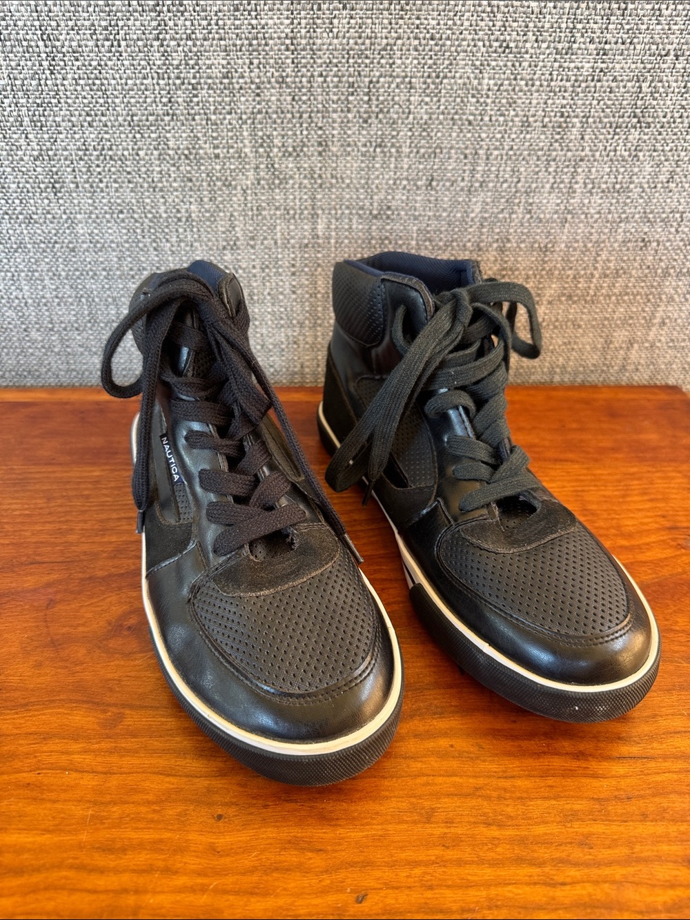 Nautica Horizon Youth Black High-Top Lace Up Sneakers Size 5